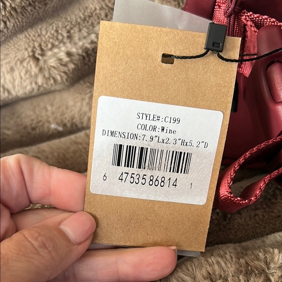 Wine Vegan Leather Fanny Pack with Zipper Closure - Picture 4 of 8